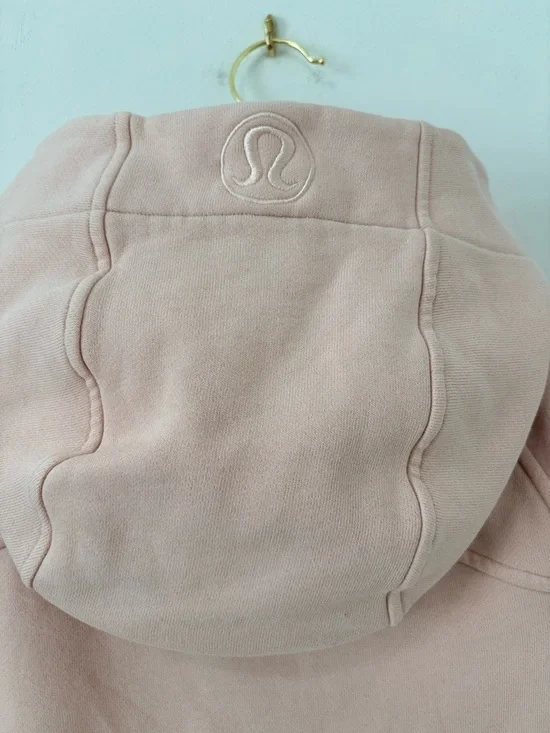 Lululemon Scuba Hoodie Light Cotton Fleece Feather Pink Sz 6 EUC - Picture 7 of 7
